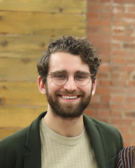 Jesse Weil Headshot