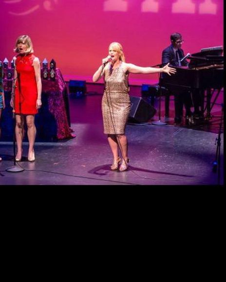 Sarah DeGrave Headshot