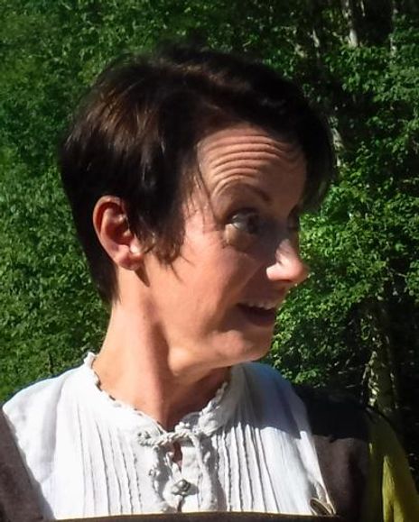 Jennifer Hodges Headshot