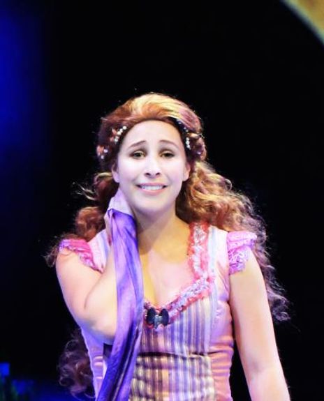 Emily Fallon Headshot