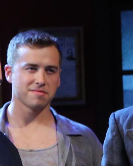 Cullen Reis Headshot