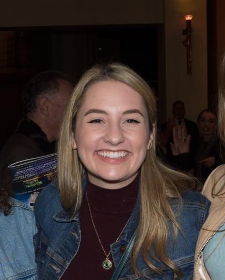 Erica Schaeffer Headshot