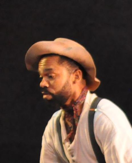 Davron Monroe Headshot