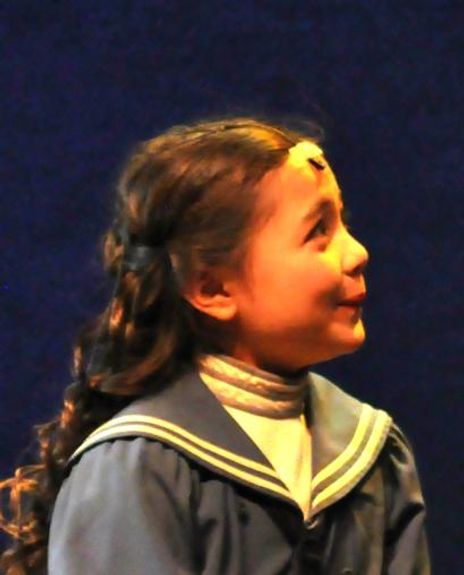 Georgia Buendia Headshot