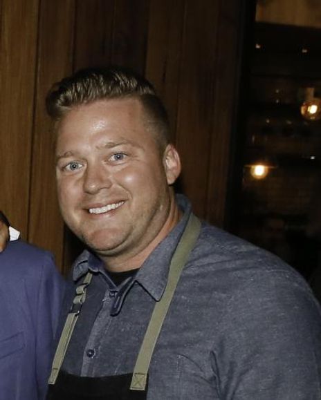 Timothy Hollingsworth Headshot