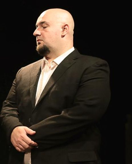Marcus Sabom Headshot