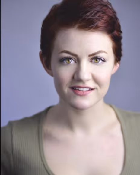 Nicole Vande Zande Headshot