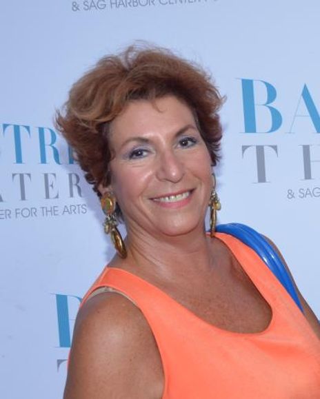 Emma Jacobs Headshot