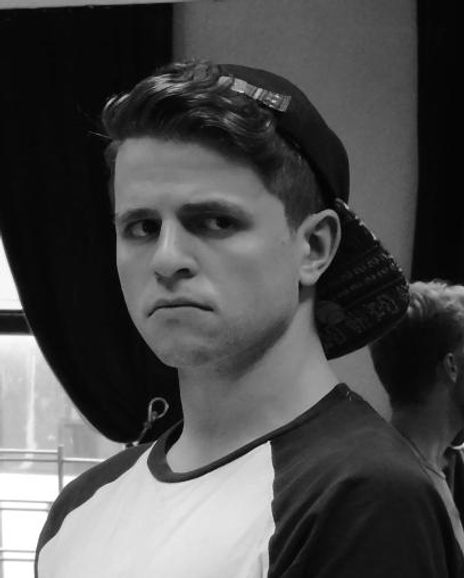 Daniel Bender Stern Headshot