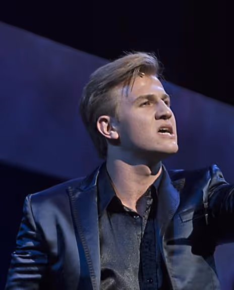 Louis Griffin Headshot