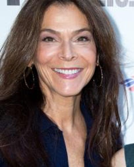 Susan Edelstein Headshot