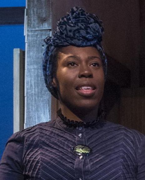 Tiffany Oglesby Headshot