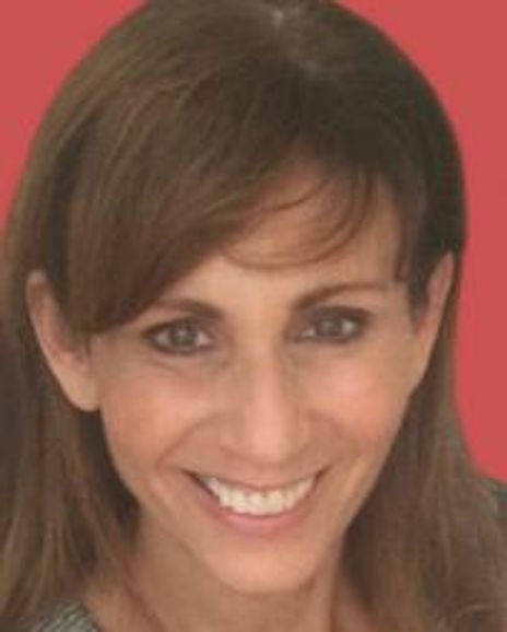 Laurie Glodowski Headshot