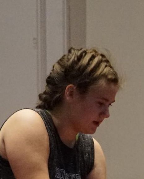 Maddy Oldham Headshot