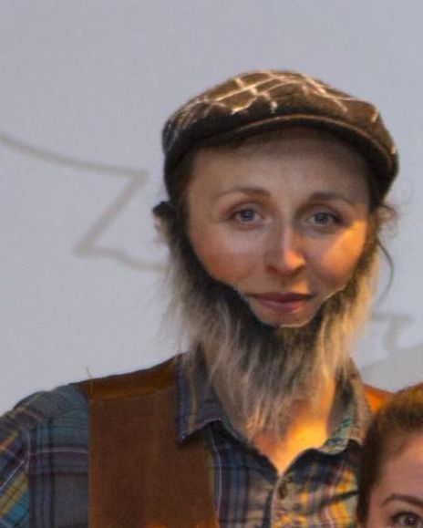 Rosamund Hine Headshot