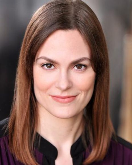 Ellen Dunphy Headshot