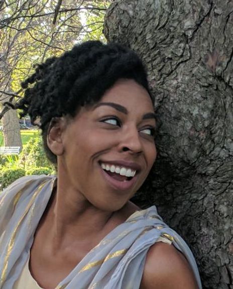 Shanelle Marie Headshot