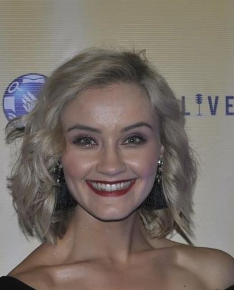 Carmen Pretorius Headshot