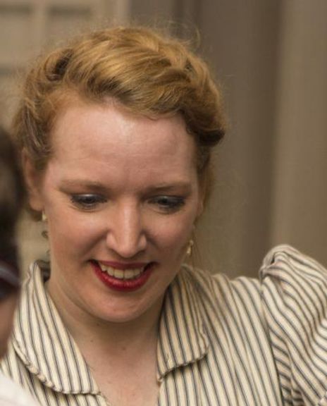 Polly Smith Headshot