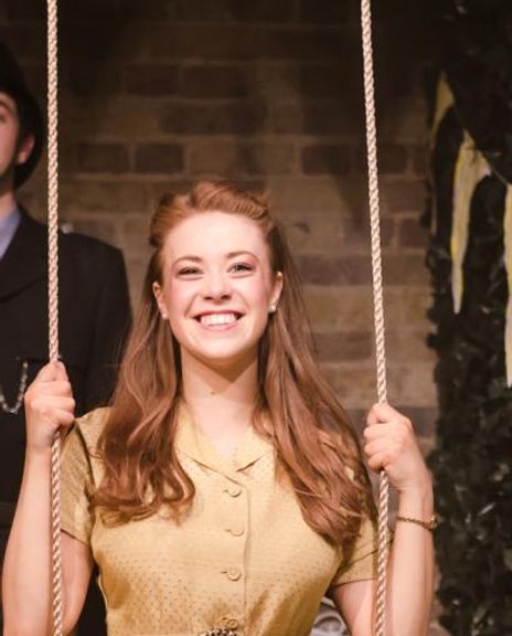 Lowri Hamer Headshot