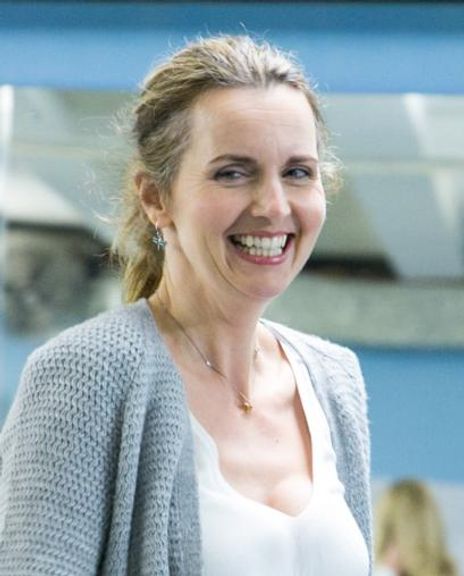 Debra Stephenson Headshot