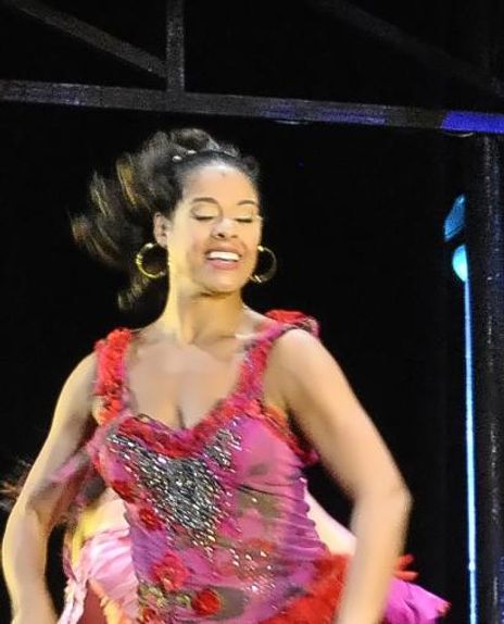 Kelsey Elisabeth Holley Headshot