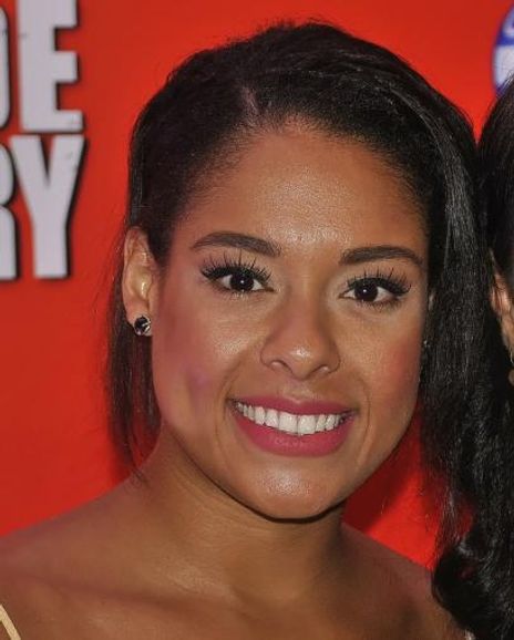 Kayla Moniz Headshot