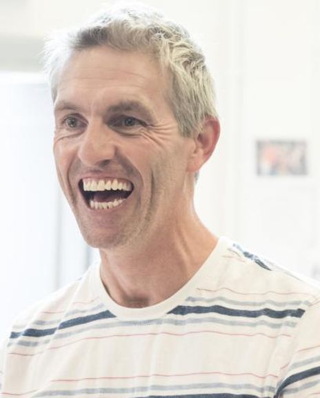 Louis Dempsey Headshot