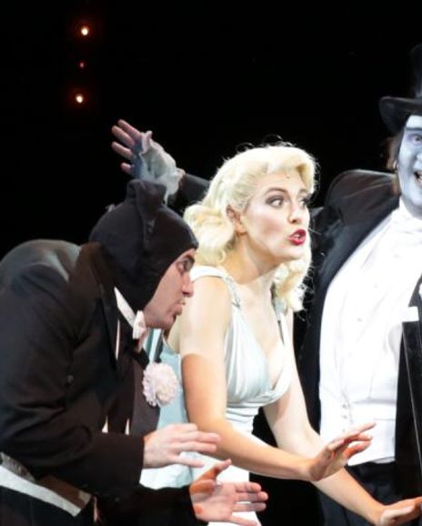 Brooke Lacey Headshot