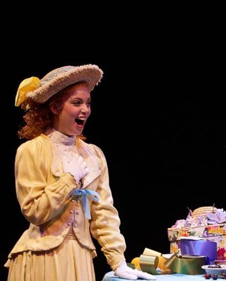 Steffany Pratt Headshot