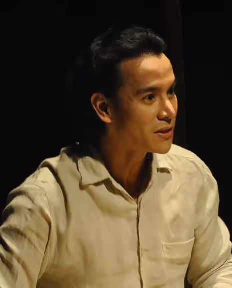 Glen Asaytona Headshot