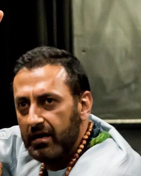 Adnan Jaffar Headshot