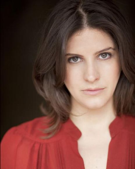 Allison Threadgold Headshot