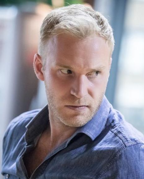 Sam Phillips Headshot