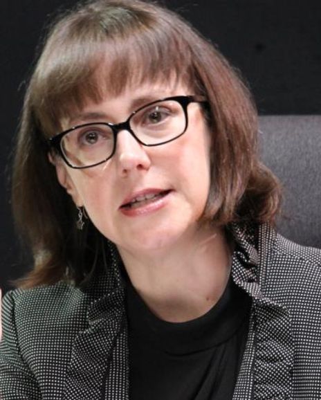 Melissa Reeves Headshot