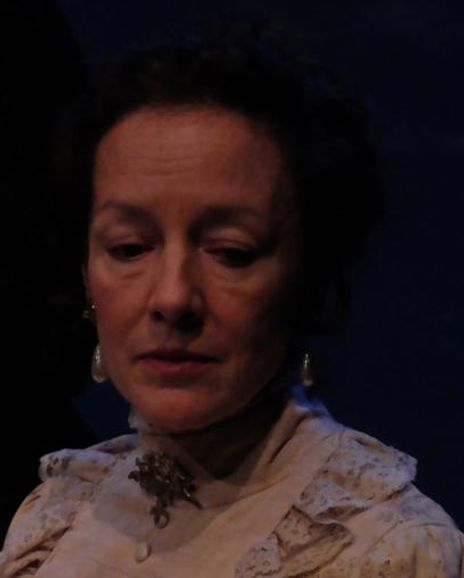 Margaret Catov Headshot