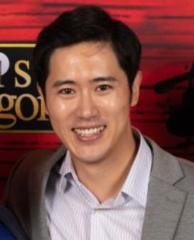 Jinwoo Jung Headshot