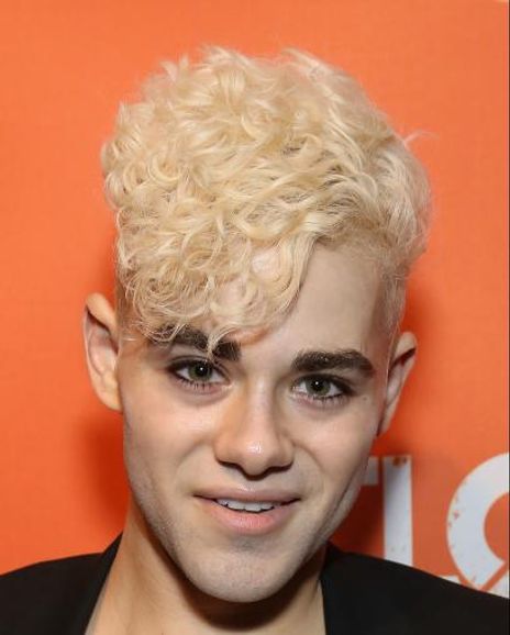 Misha Osherovich Headshot