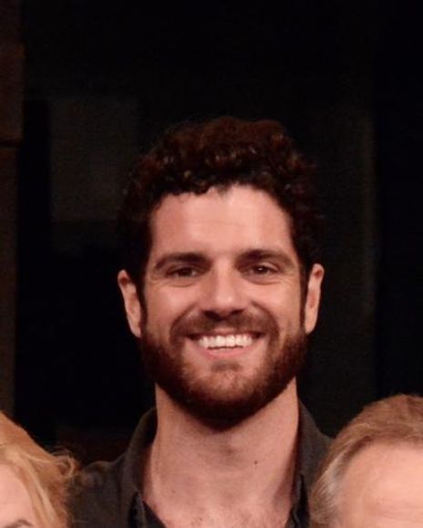 Peter Siade Headshot