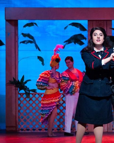 Emily Borne Headshot