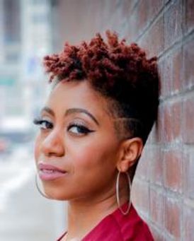 Arielle Crosby Headshot