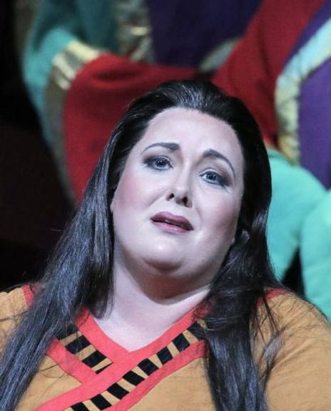 Toni Marie Palmertree Headshot