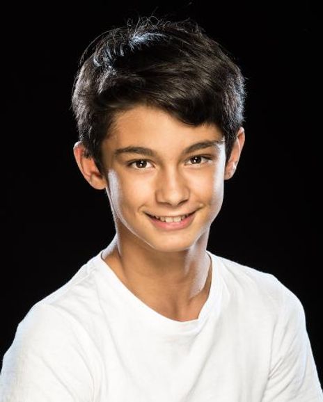Cristian Lopez Headshot