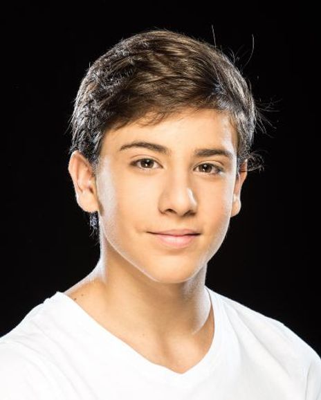 Diego Rey Headshot