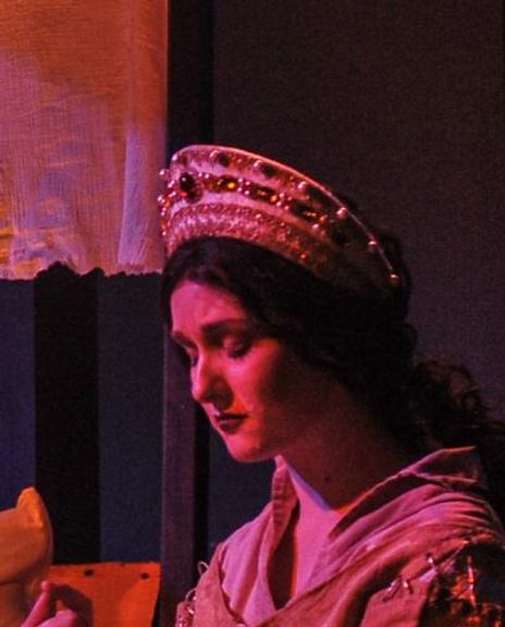 Abbey Campbell Headshot