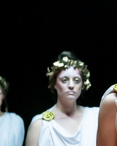 Louise Grayford Headshot