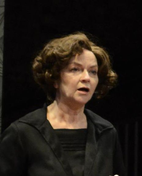 Jacqueline Naylor Headshot