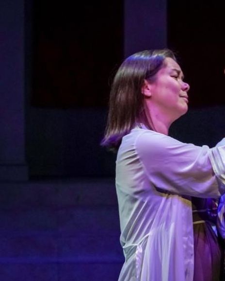 Sunam Ellis Headshot