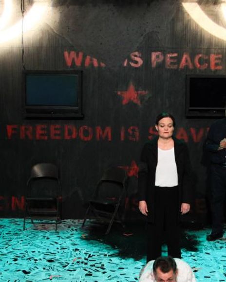 Nora Lisa Ulrey Headshot