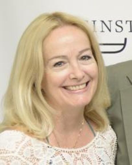 Lora Jeanne Martens Headshot